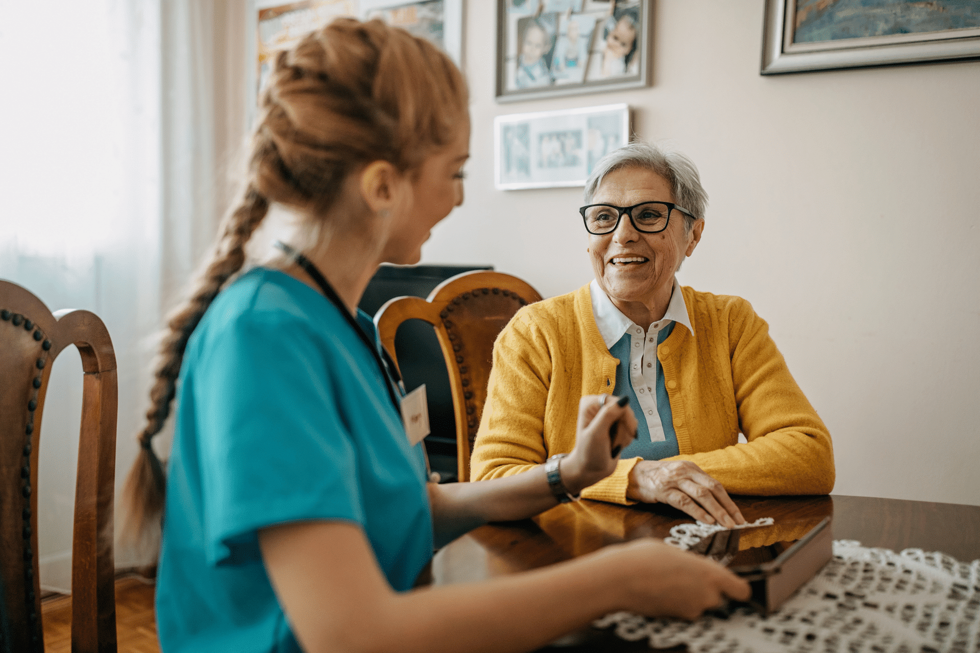 Signs of Elderly Mental Health Issues - Little Croft Care Homes